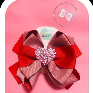 Lazo hecho a mano 🤚 con amor Rosado y Rojo